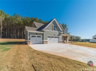 125 Pinewood Dr, Covington, GA 30014