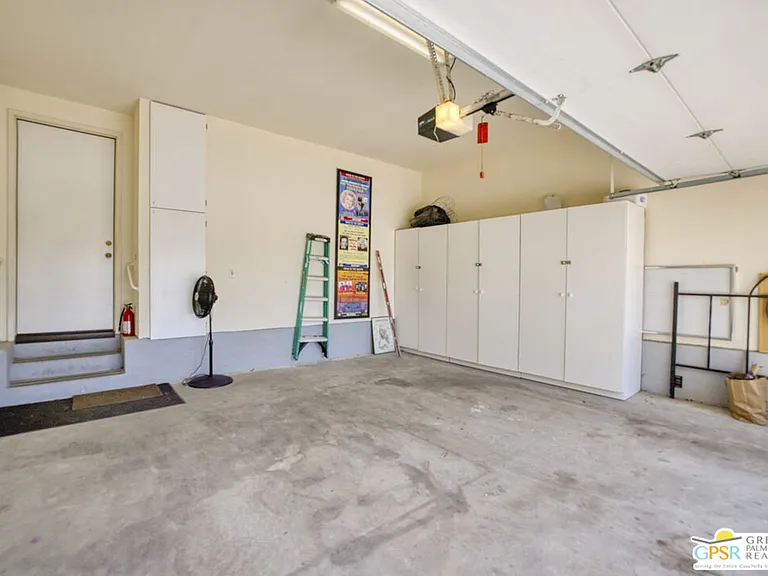 164 Lake Shore Dr — Photo 23