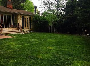 5512 Ravenel Ln, Springfield, VA 22151