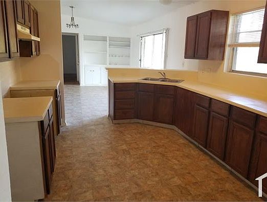 1st image of 4742 Tidewater Dr