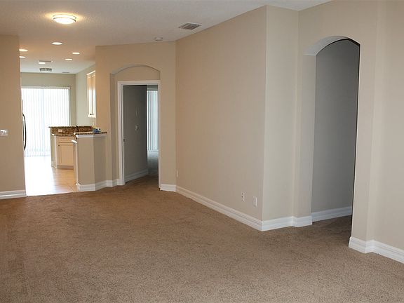 5th image of 177 Hedgewood Dr