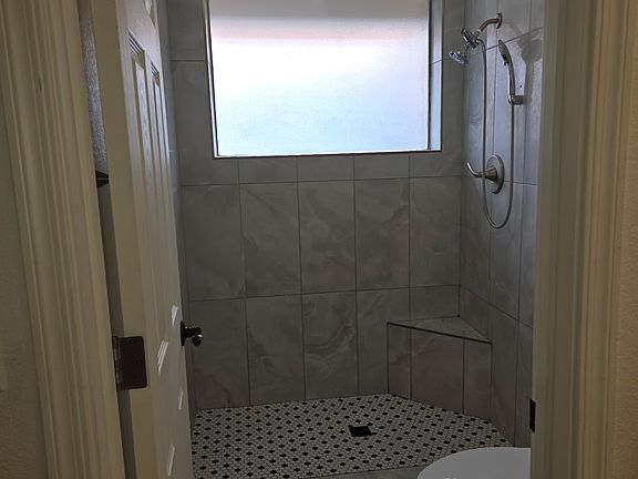 3rd image of 7042 N 28th Dr