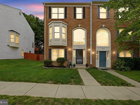 2nd image of 12746 Sidney Way