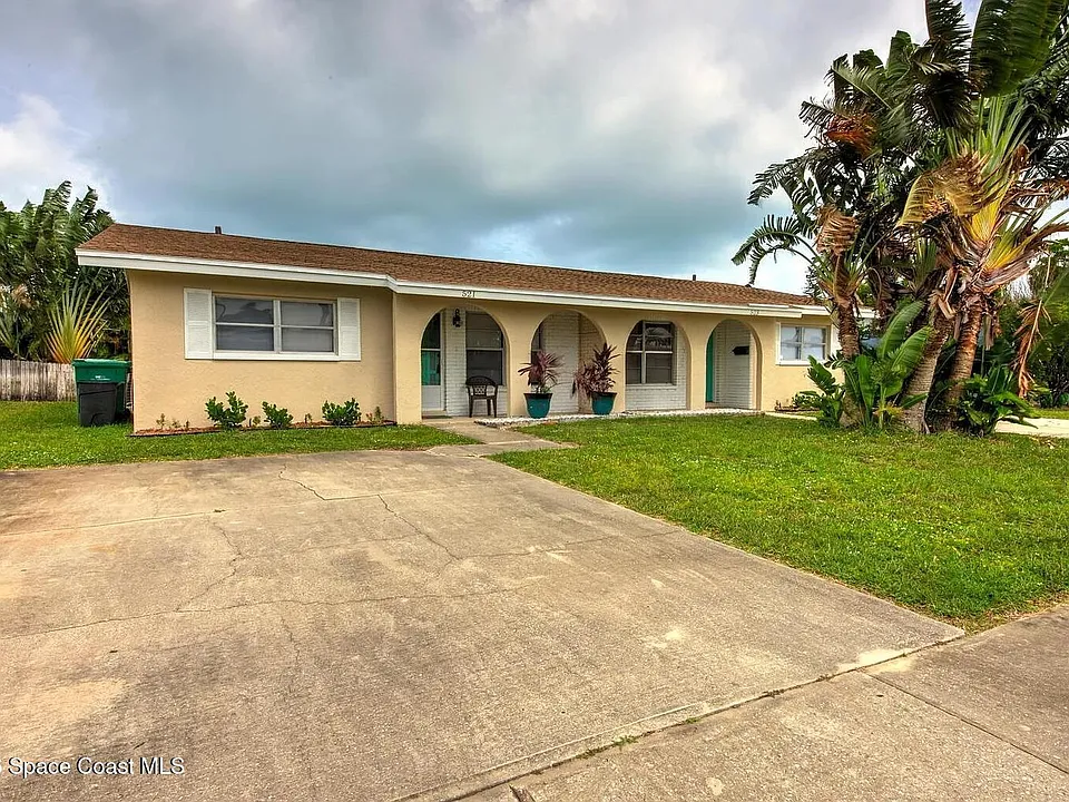 523 Ronnie Dr #523