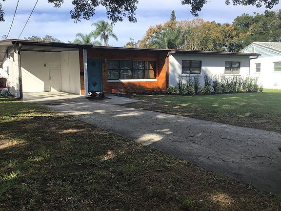 2nd image of 520 Sunrise Dr