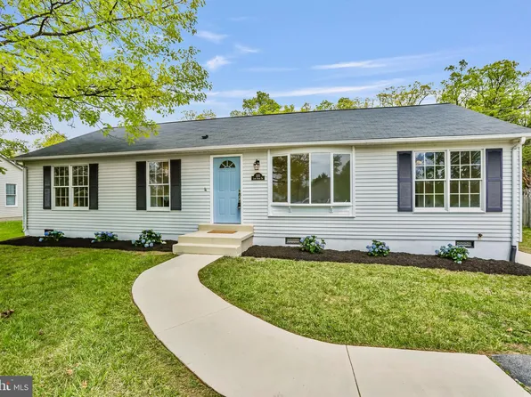 205 Lake Sever Dr, Winchester, VA 22603