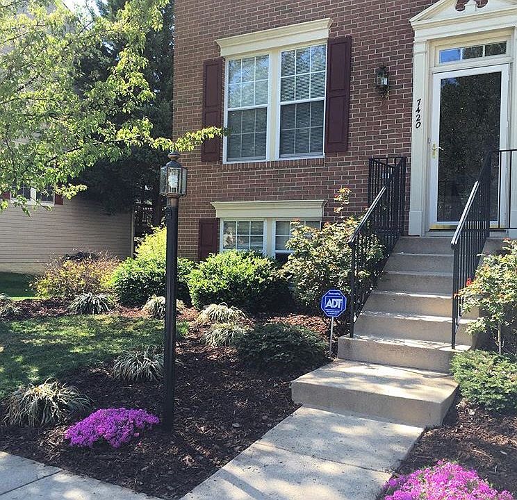 1st image of 7420 Gadsby Sq