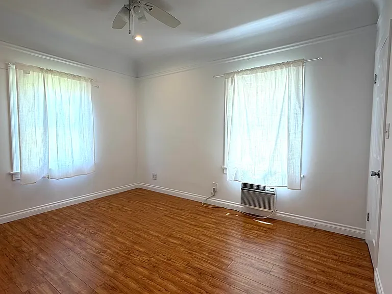 422 N Spaulding Ave #5 — Photo 5
