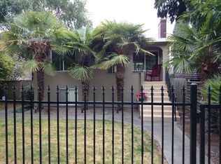 2565 56th Ave SW, Seattle, WA 98116