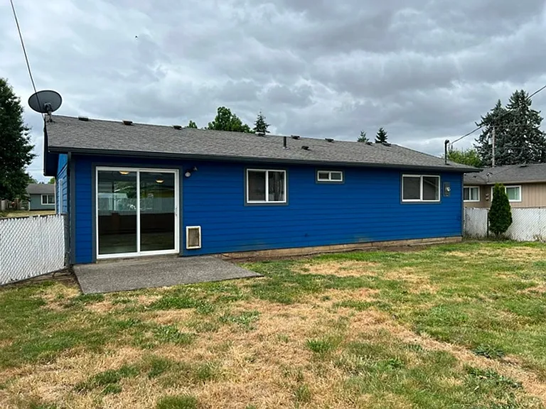 385 Dianne Ct — Photo 43