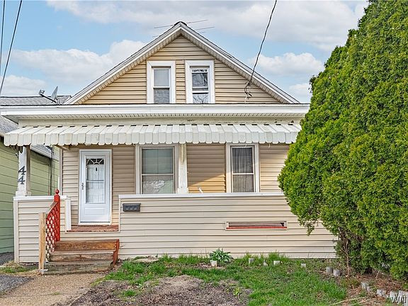 3rd image of 44 Ransom St