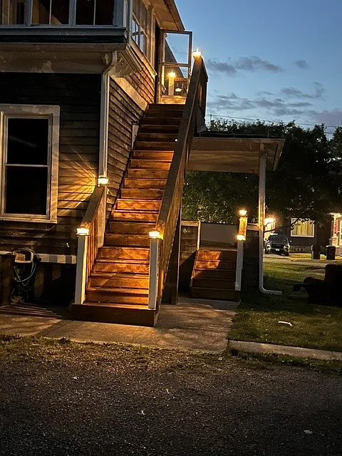 1 bed, $825 — Photo 2