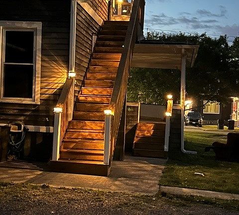 2nd image of 32 East Ave #1