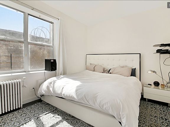 3rd image of 338 Prospect Pl #Ca