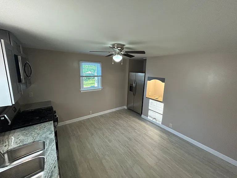1924 Rockwell Rd #2 — Photo 9