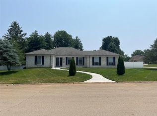 602 Harvey Ct, Farmington, MO