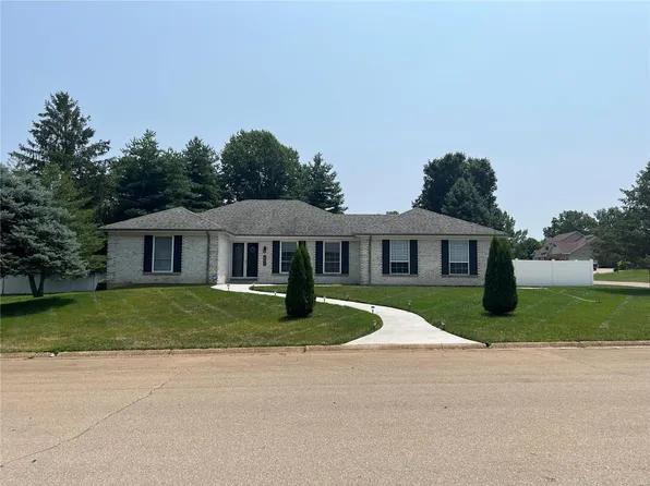 602 Harvey Ct, Farmington, MO 63640