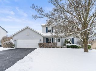79 Mickens Bnd, West Henrietta, NY 14586