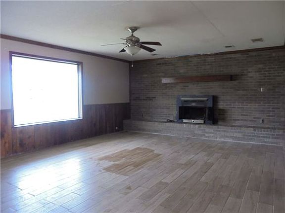 3rd image of 126115 Highway 65 N