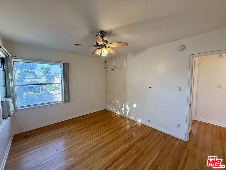 14944 Dickens St #3 — Photo 11