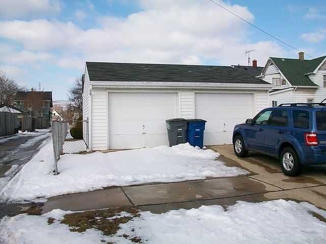 2nd image of 2829 Chestnut St