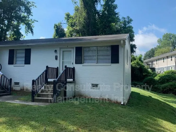 1813 Walker Ave APT D, Greensboro, NC 27403