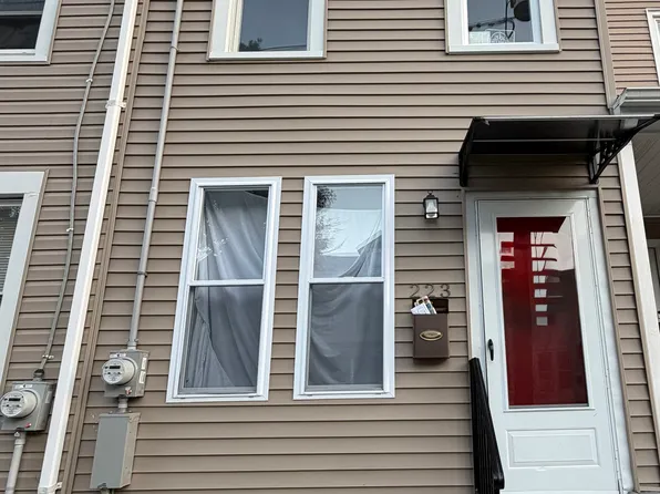 223 Rusling St, Trenton, NJ 08611