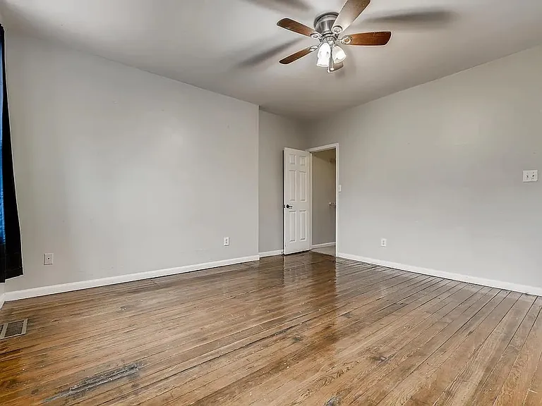927 S Hanover St — Photo 13