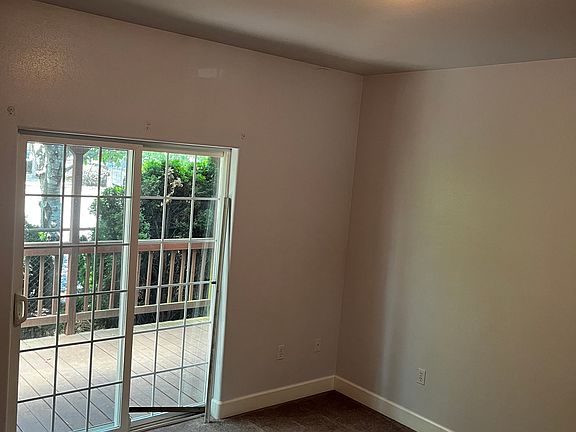 2nd image of 2905-2909 SE 118th Ave