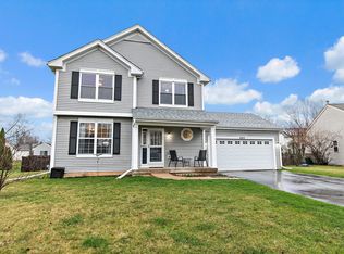 6913 Zachary Dr, Carpentersville, IL 60110