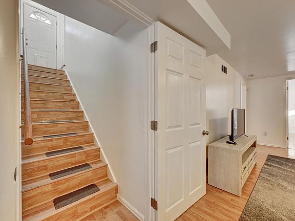 Private Entrance