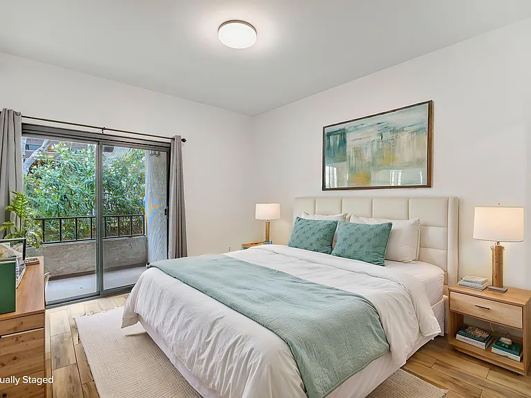 8707 Falmouth Ave #109 — Photo 9