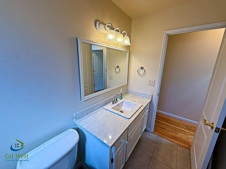 5331 Rimwood Dr — Photo 42