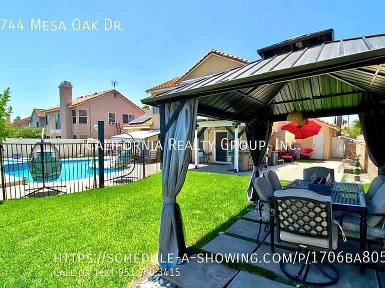 8744 Mesa Oak Dr — Photo 44