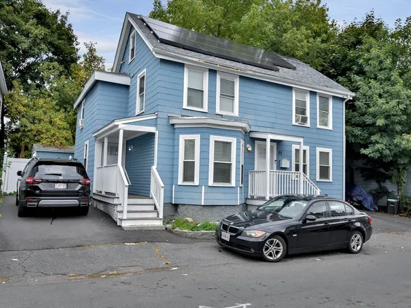 77 Harrison St, Haverhill, MA 01830