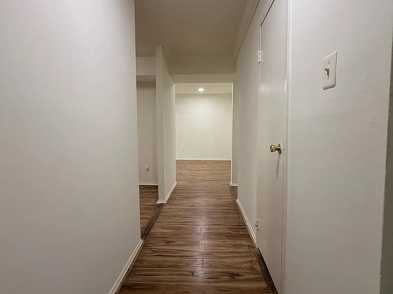 487 N Armistead St #203 — Photo 16