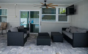 5820 Wolf Rd — Photo 22