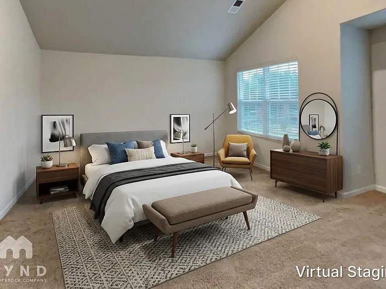 72 Royal Meadow Dr — Photo 2