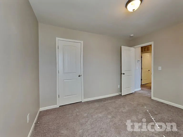 104 Yadkin St — Photo 12