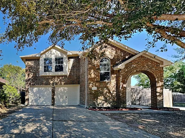 2447 Fox River Ln, Spring, TX 77386