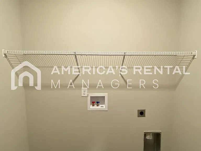 460 Ridge View Cir — Photo 8