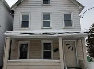 653 W Side Ave, Perth Amboy, NJ 08861