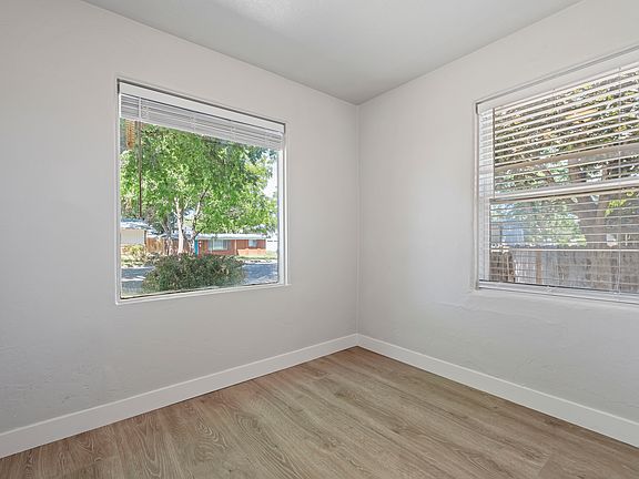 5th image of 1328 S Michigan Ave #2