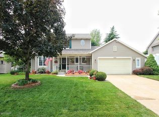 1956 Bluffview Dr SW, Byron Center, MI