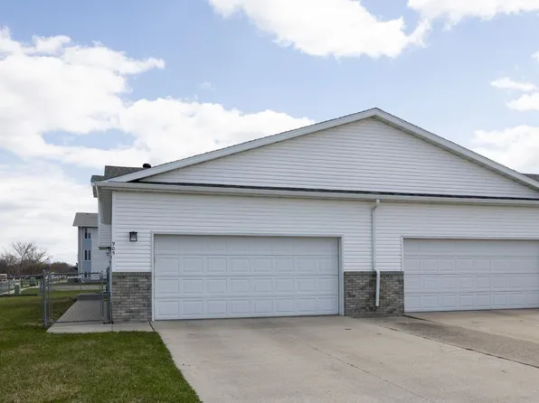905 11th St W, West Fargo, ND 58078