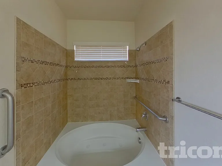 5425 Barnstormers Ave — Photo 14