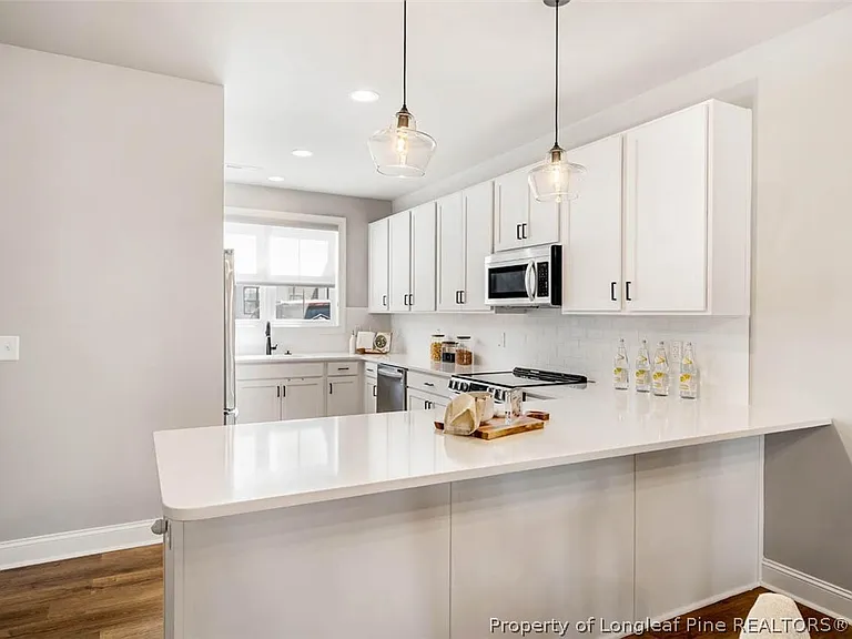 5709 Parker Pines Ct — Photo 5