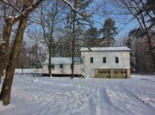 1205 Red Pine Rd, Effort, PA 18330