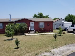 321 Bell Meadows Dr, Hutto, TX 78634