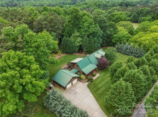 10583 Earnhardt Lake Rd, Davidson, NC 28036